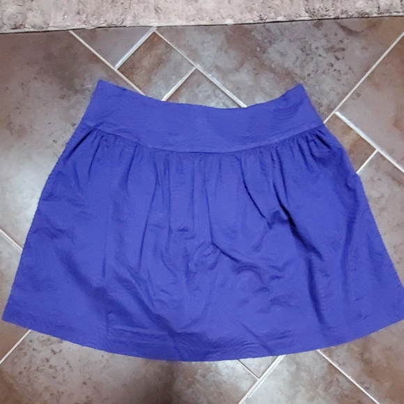 Gap flare skirt - Picture 3 of 4